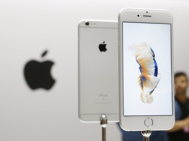 iPhone 6s ve iPhone 6s Plus'ın satışa çıkış tarihi açıklandı
